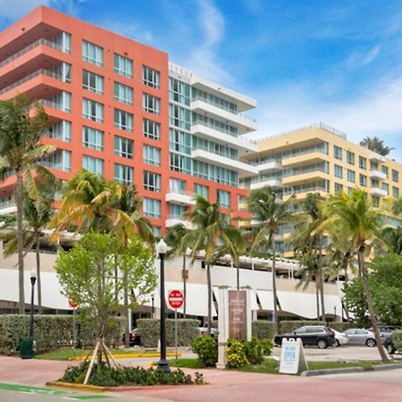 Beachfront Bentley Hotel One Bedroom Suite With Balcony And Beach Access 마이애미 비치 외부 사진